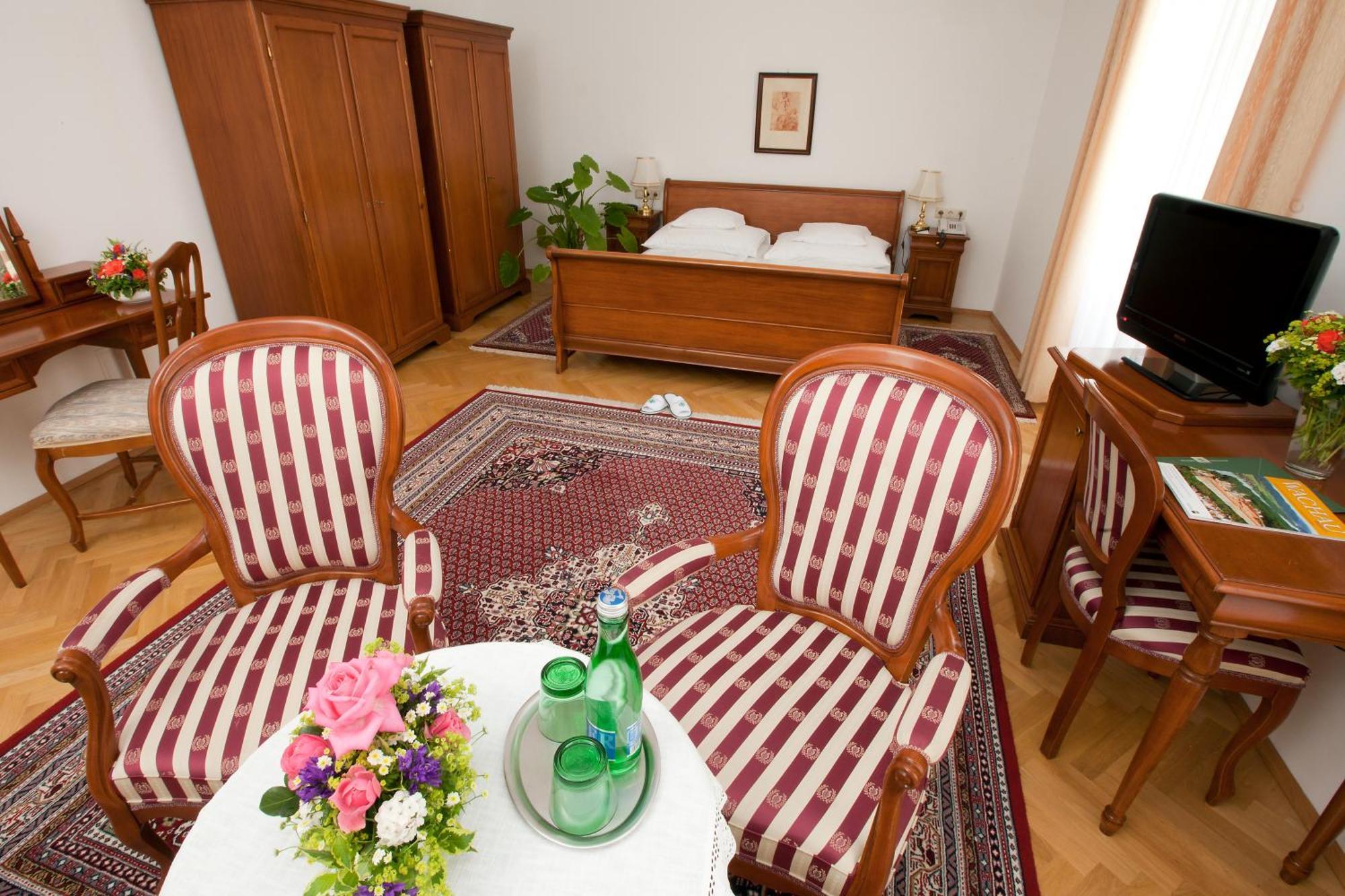 דורנשטיין Hotel Richard Loewenherz מראה חיצוני תמונה